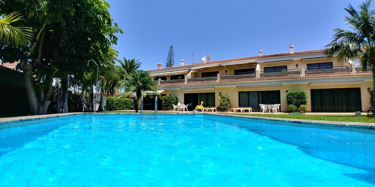 Elegant And Peaceful Aparments With Pool And Garden Apartment ปูแอร์โตเดลาครูซ ภายนอก รูปภาพ