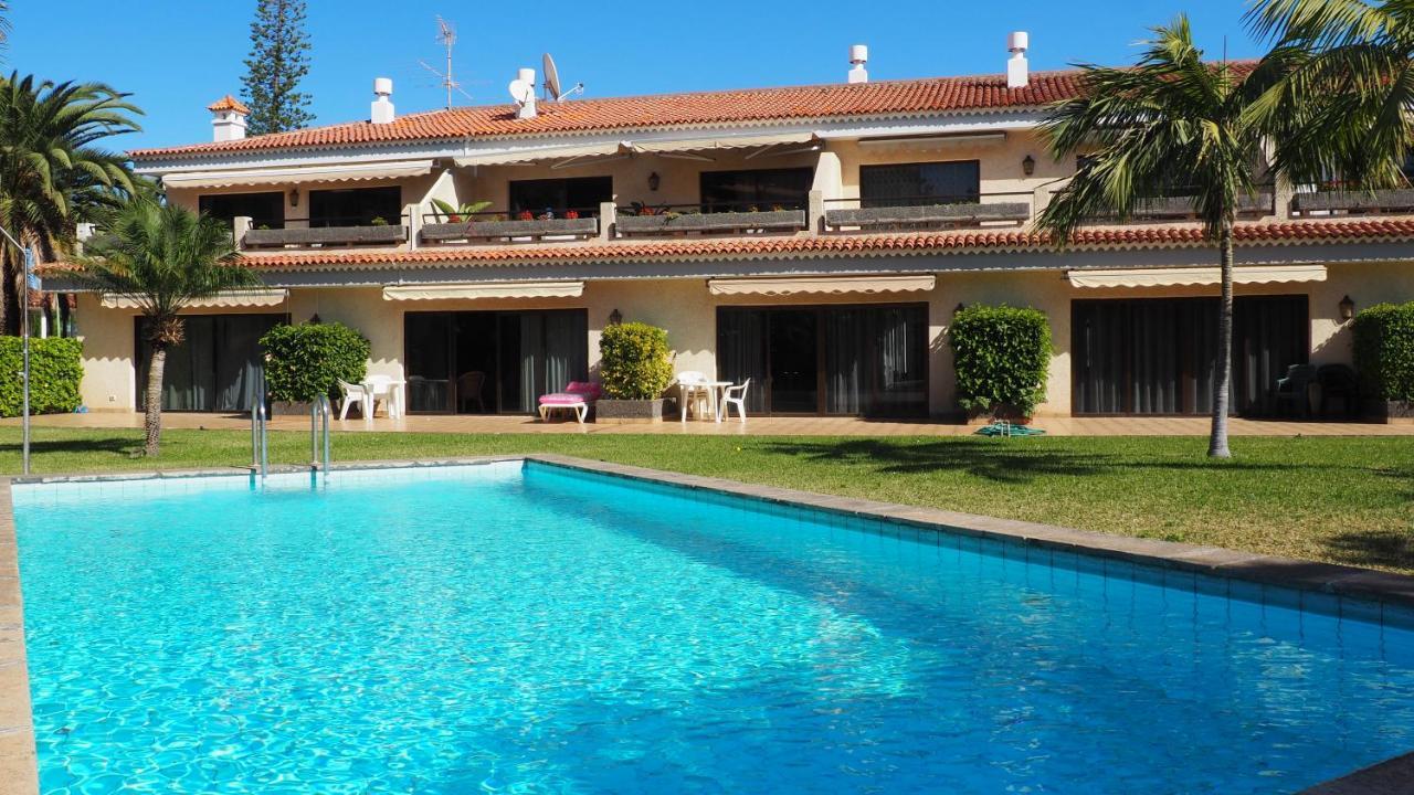 Elegant And Peaceful Aparments With Pool And Garden Apartment ปูแอร์โตเดลาครูซ ภายนอก รูปภาพ