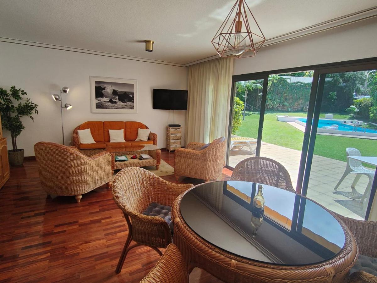 Elegant And Peaceful Aparments With Pool And Garden Apartment ปูแอร์โตเดลาครูซ ภายนอก รูปภาพ